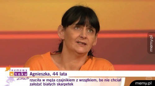 Białe skarpety