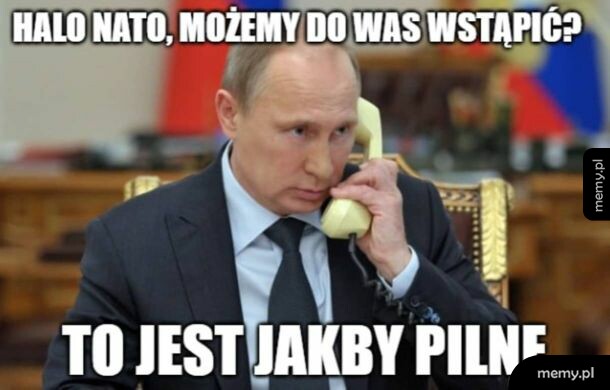 Włodimir Putin rozmawia przez telefon stacjonarny z podpisami mema.