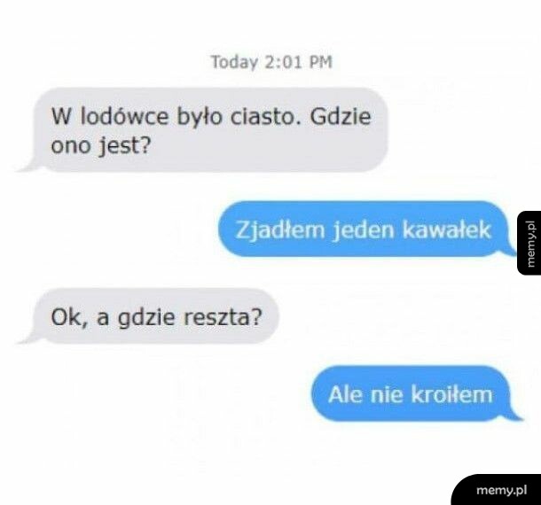 Zrzut ekranu z rozmowy tekstowej na temat znikającego ciasta z lodówki.